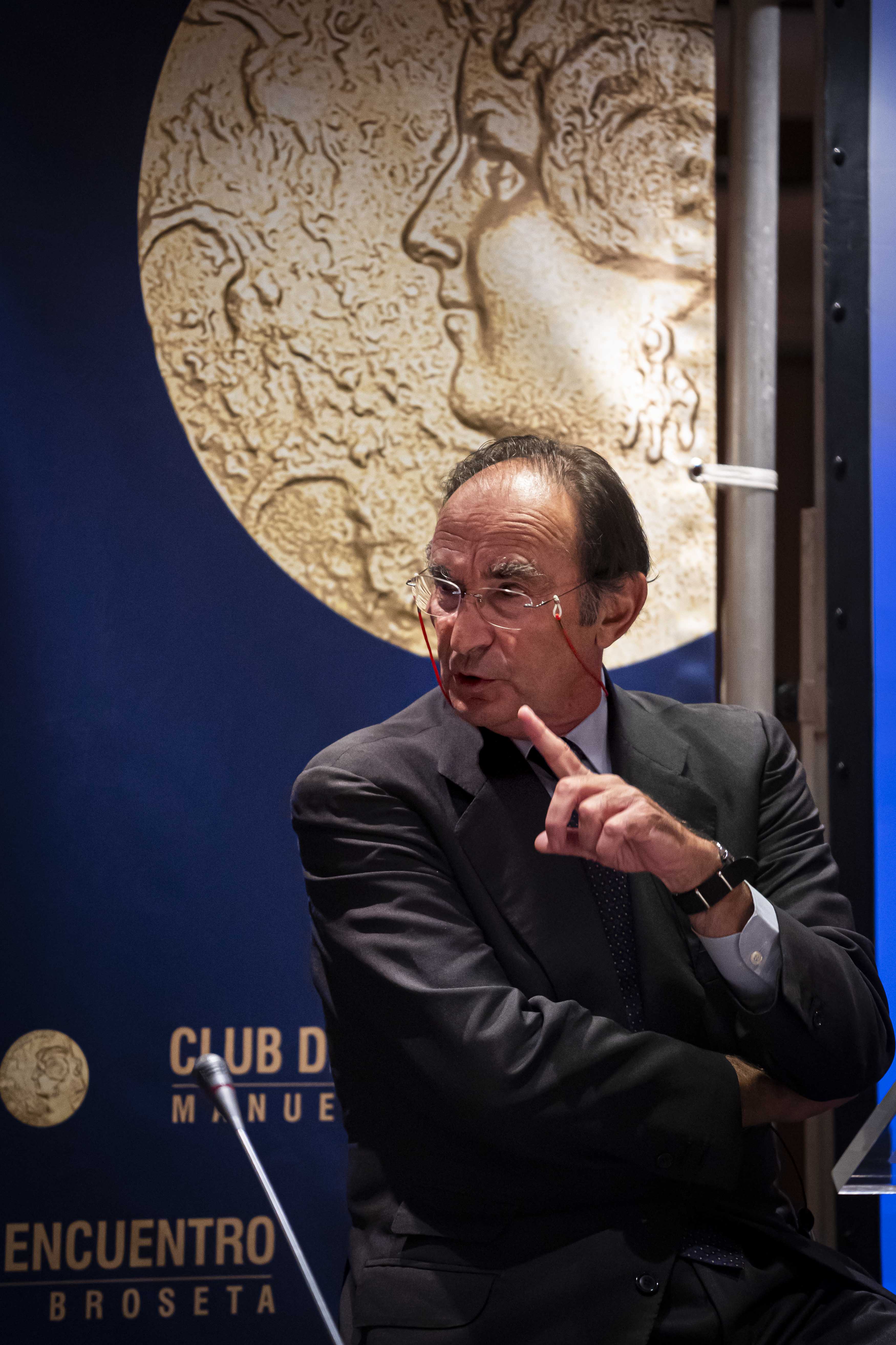 El presidente del Real Instituto Elcano inaugura la temporada del Club de Encuentro VII