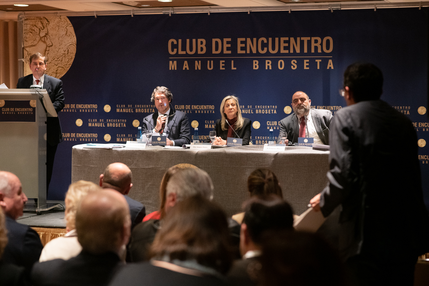 El Club de Encuentro celebra su Asamblea General y reelige como presidenta a la abogada Amparo Matíes XIV